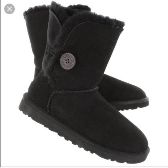 ugg bailey button 5803